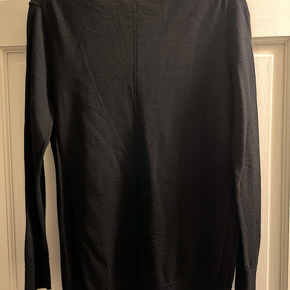 Banana Republic-Black Extra Fine 100% Merino Wool Sweater-Medium - Picture 5 of 5